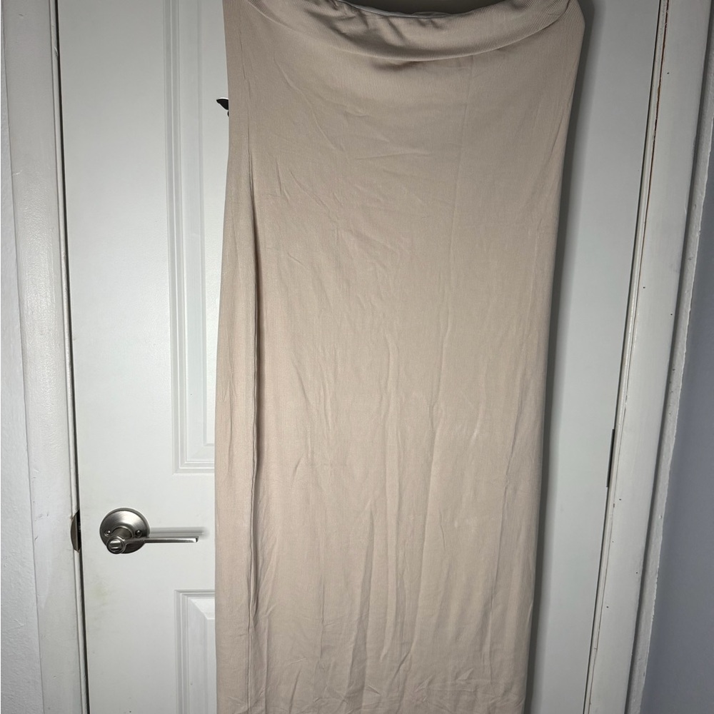 Chic Beige Maxi dress